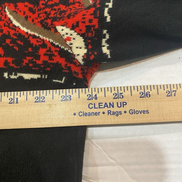 Fun Freddy Vs Jason Halloween Sweater Size XL EUC - Picture 11 of 11